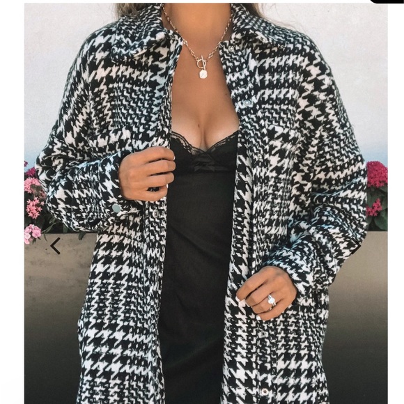 Stitch + Feather Robin Herringbone Shacket - Picture 2 of 5